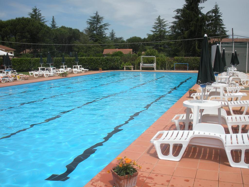 Nostra Signora Del Lago Ronciglione  Exterior photo
